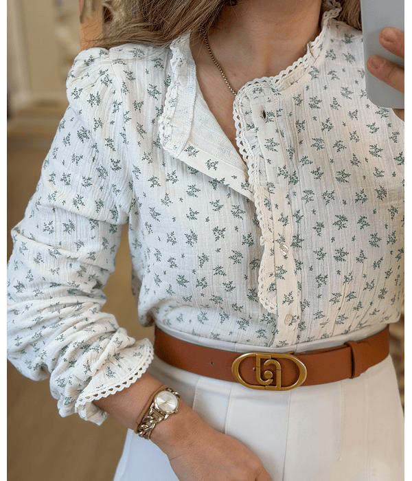 CAMISA ESTAMPADA COM FLORES VERDES