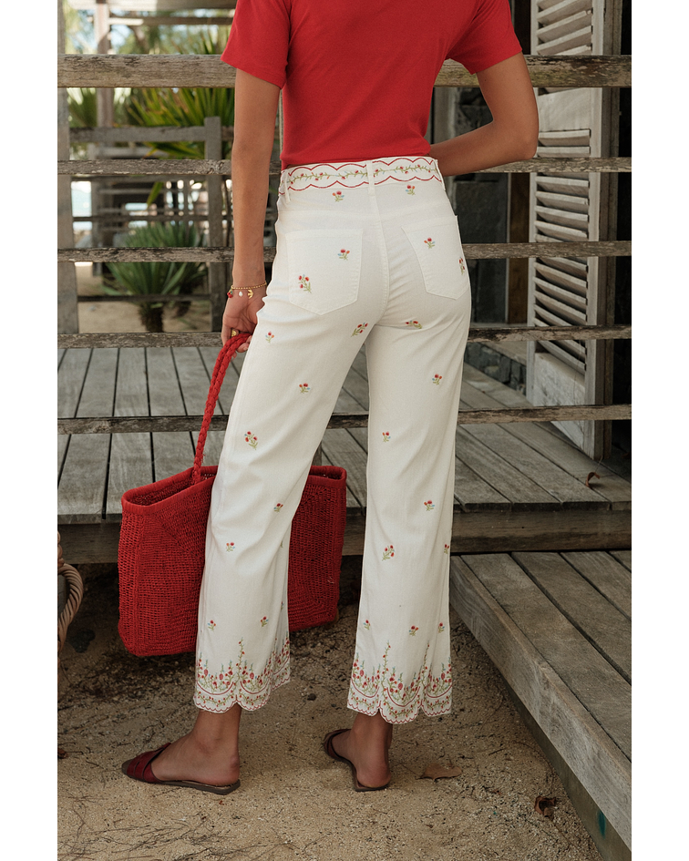 JEANS FLORES BORDADAS 