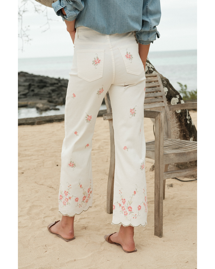 JEANS FLORES BORDADAS  