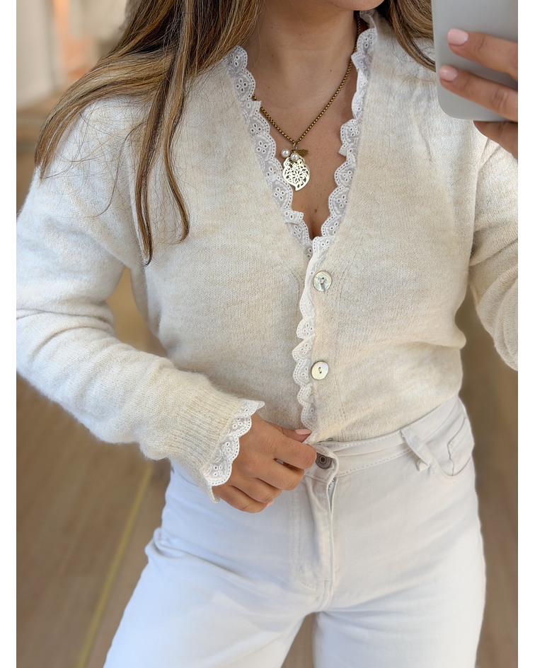 CARDIGÃ MALHA COM BORDADO