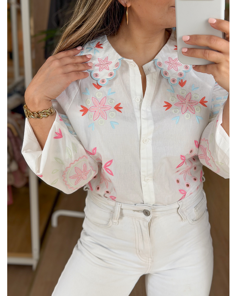 CAMISA GOLA BORDADOS