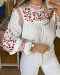 BLUSA BRANCA BORDADOS 