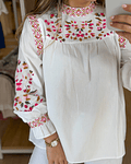 BLUSA BRANCA BORDADOS 