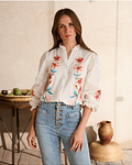 CAMISA BRANCA COM BORDADOS 