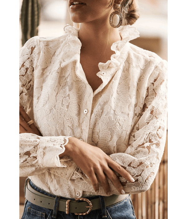 Camisa de encaje beige