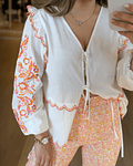 CAMISA BRANCA COM BORDADOS