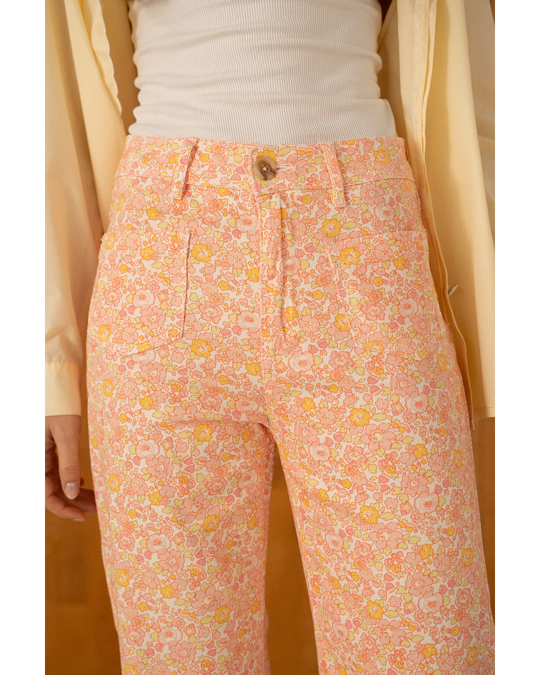 JEANS ESTAMPADAS FLORAIS