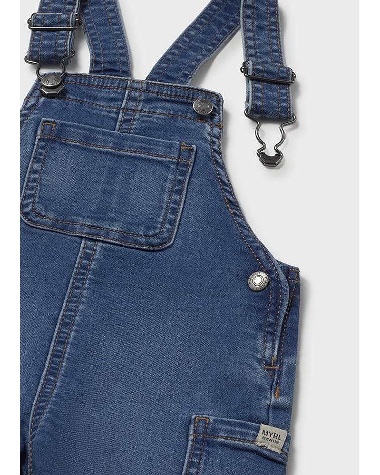 Jardineira calção soft denim