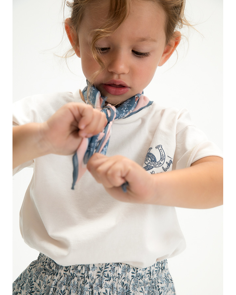 Camiseta m/curta lenço