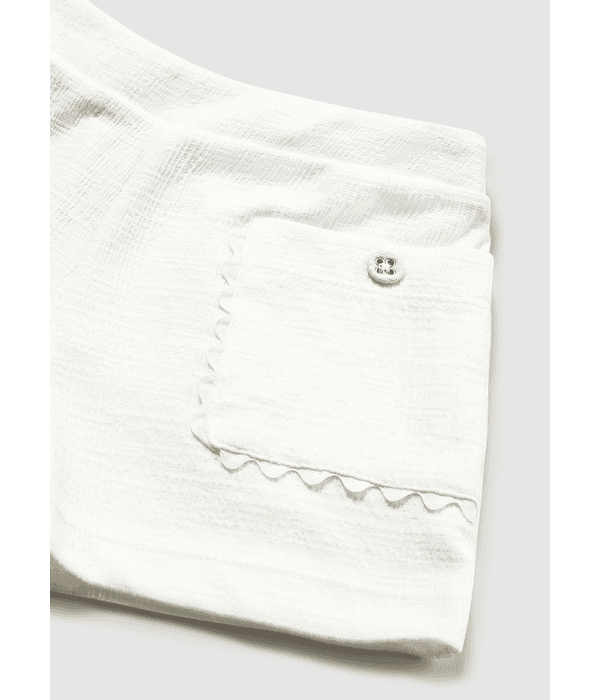 Calção estruturado