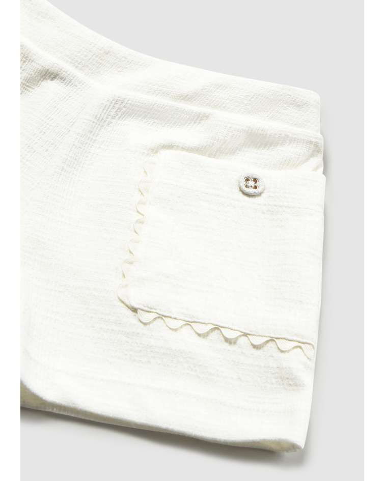 Calção estruturado