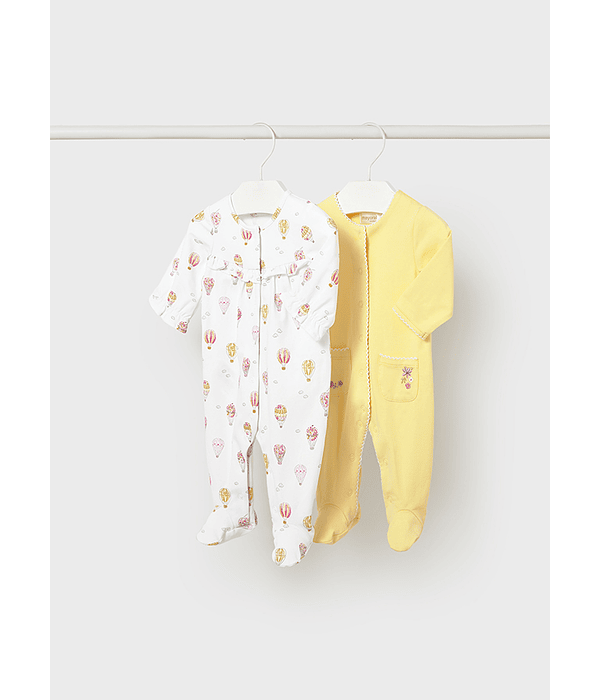 Set 2 babygrows m/comp.
