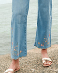 JEANS BORDADOS FLORAIS 