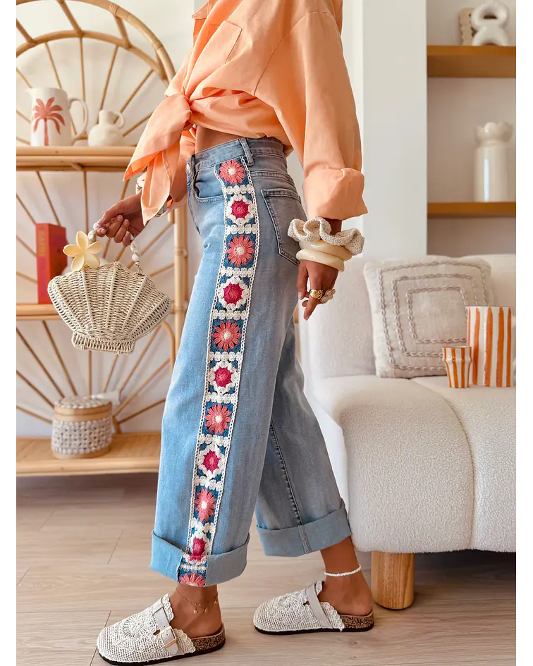 JEANS COM CROCHET NA LATERAL