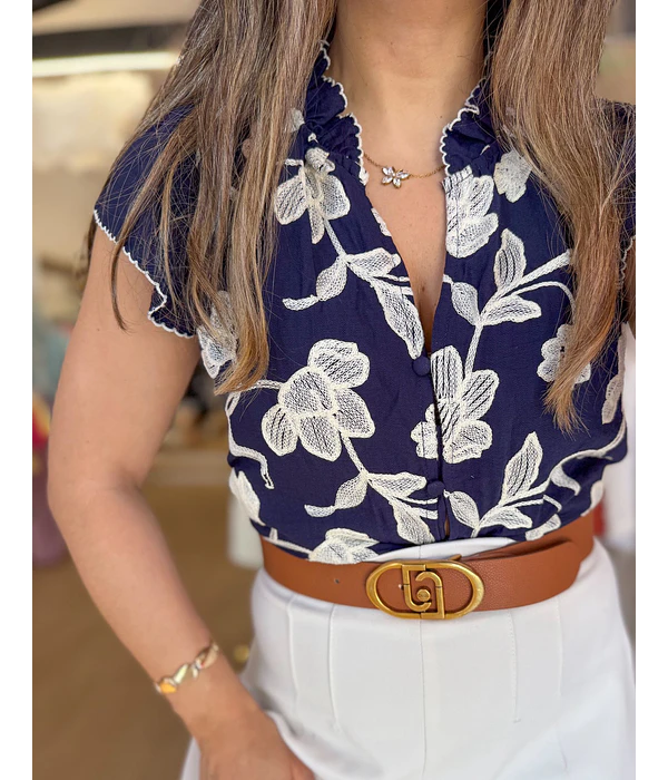 CAMISA AZUL COM BORDADOS