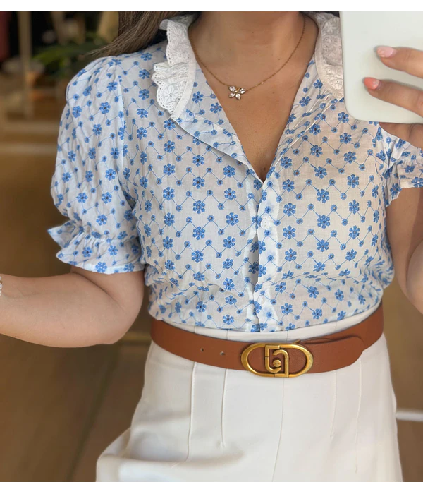 CAMISA ROSA COM BORDADOS 