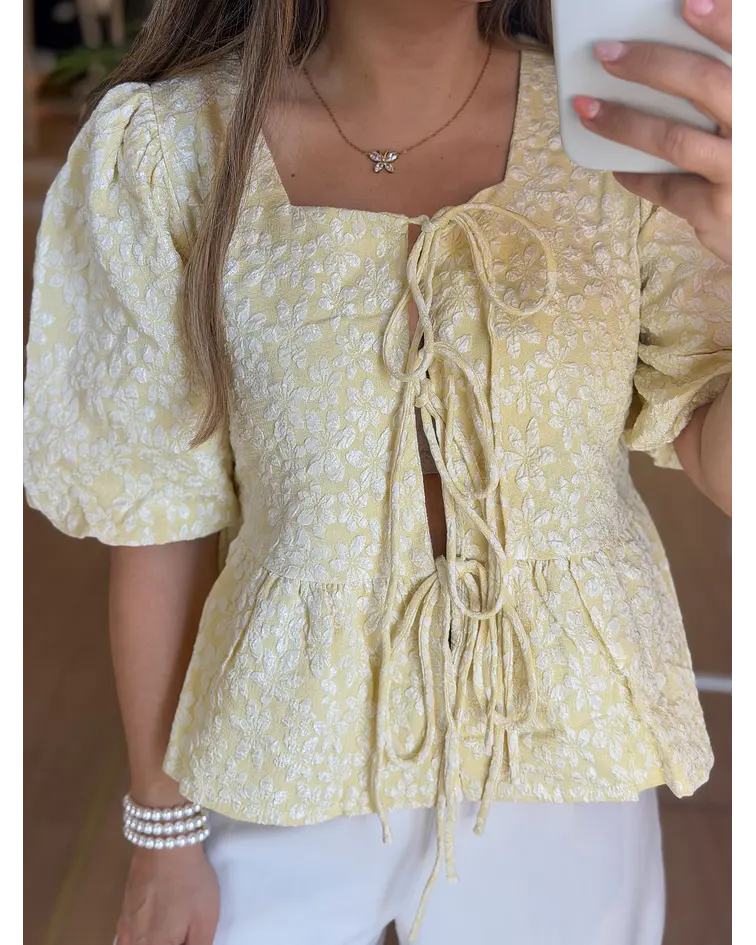 CAMISA COM MANGA BALÃO 