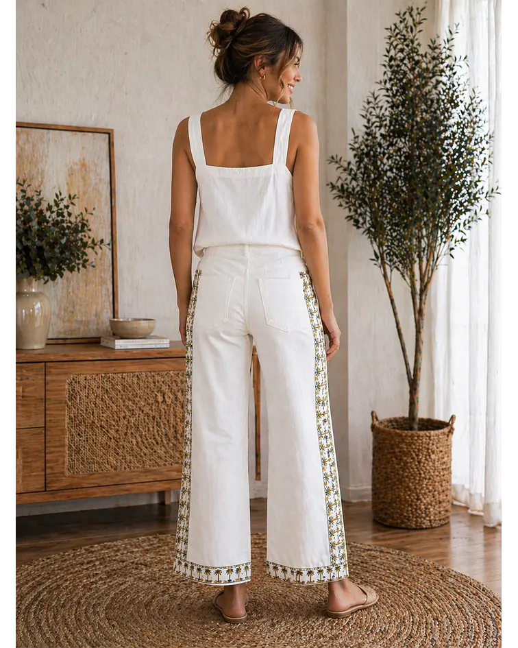 JEANS BRANCAS COM BORDADOS 