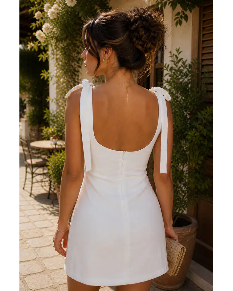 VESTIDO LAÇOS GIO