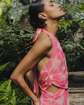 VESTIDO ESTAMPADO ABERTURAS