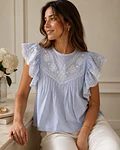 BLUSA BORDADA RISCAS