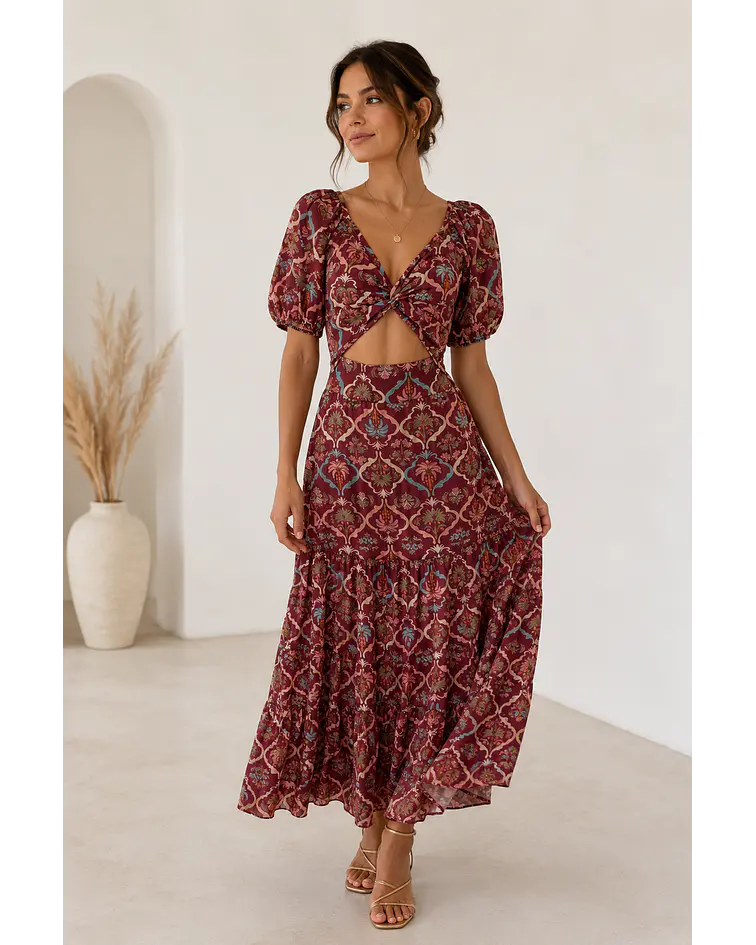 VESTIDO ESTAMPADO COM ABERTURA  