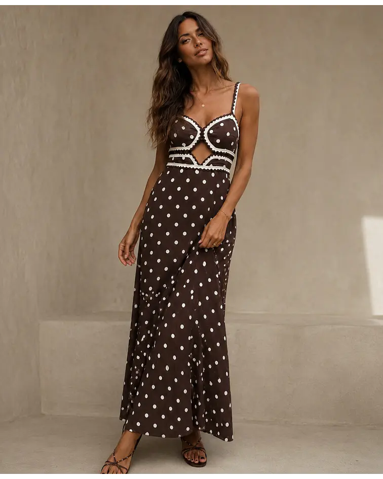VESTIDO BOLAS CASTANHO