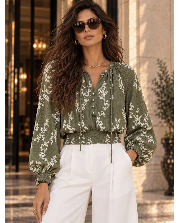 BLUSA BORDADOS VERDE