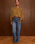 BLUSA ACETINADA VERDE OLIVA