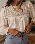 BLUSA BORDADA LEA
