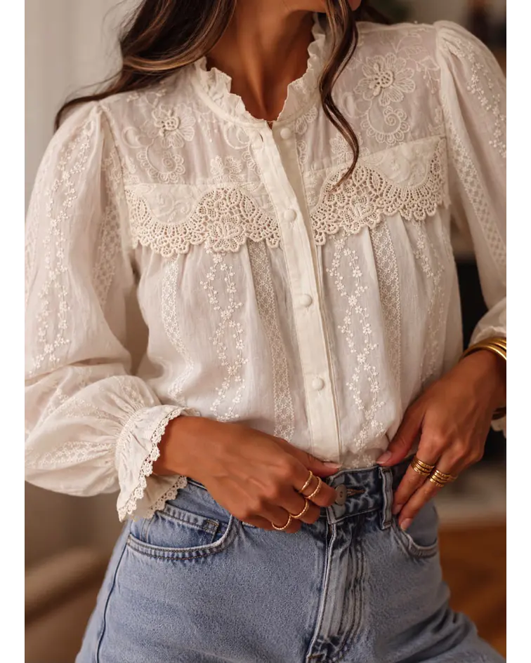 CAMISA BORDADA BEGE