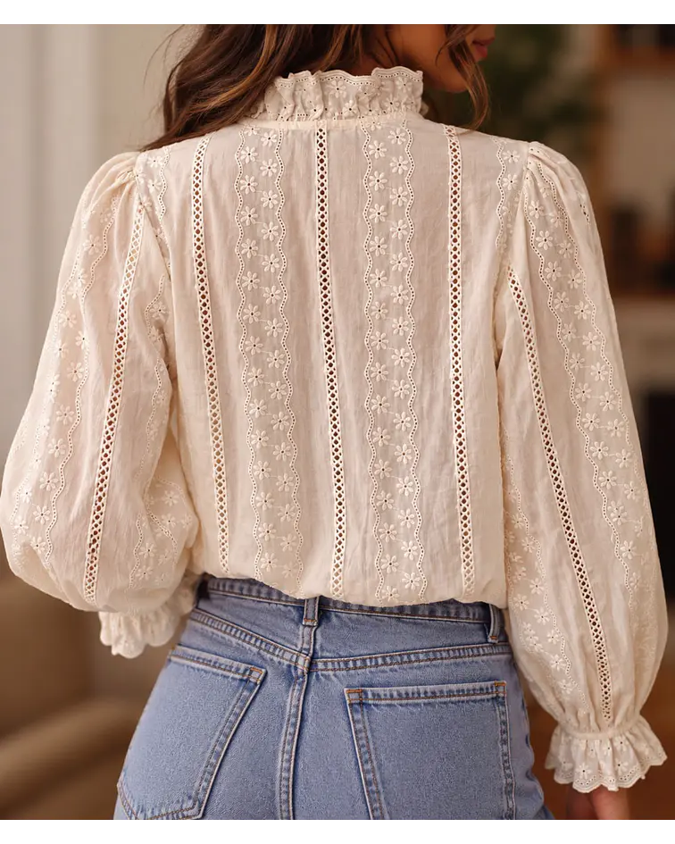 CAMISA BORDADA BEGE 