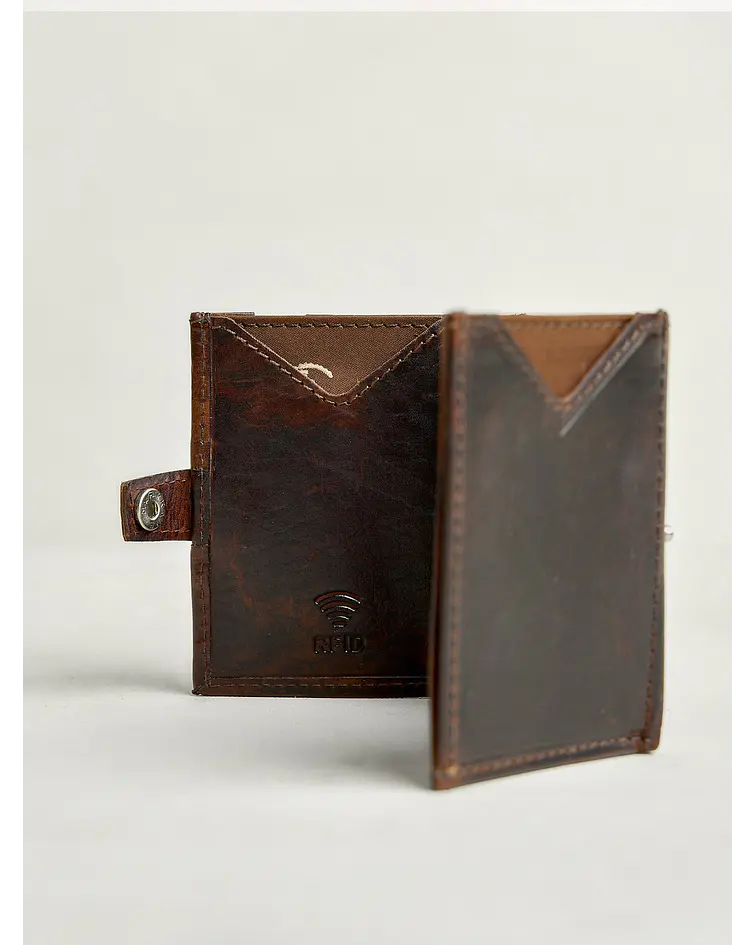 Porta-Cartões com Botão de Pressão - Castanho