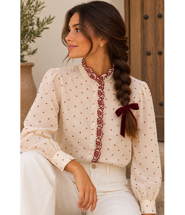 CAMISA COM BORDADOS BORDÔ