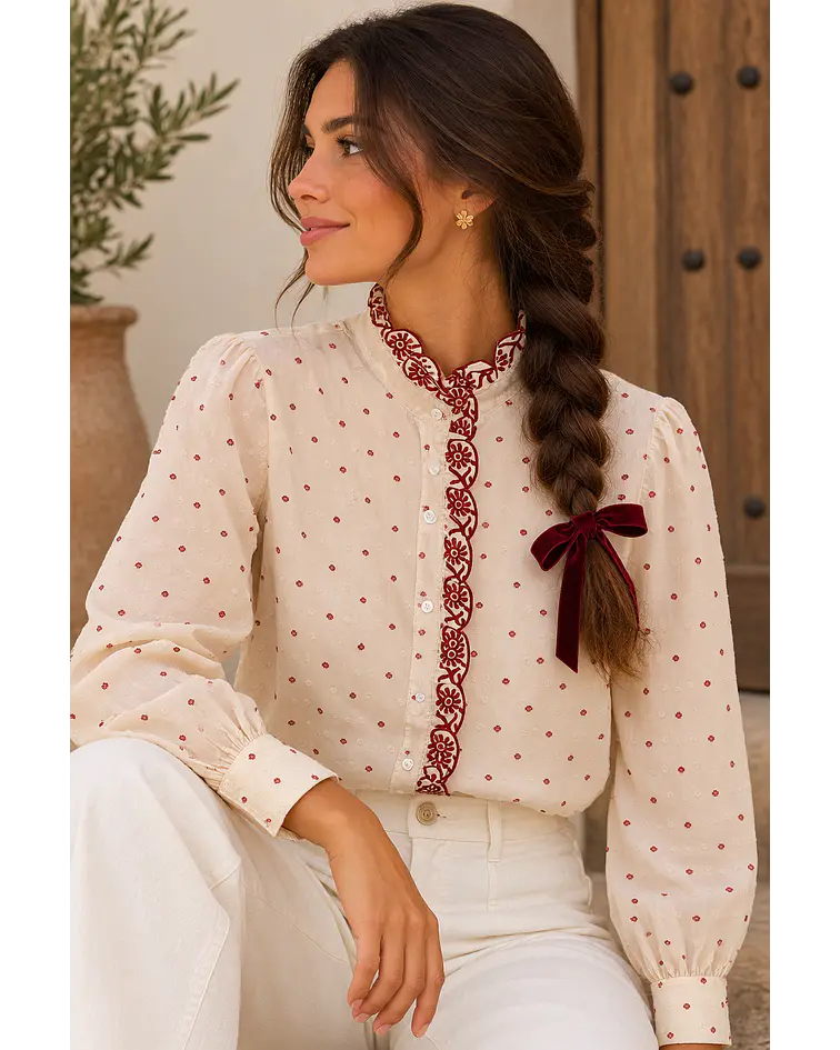 CAMISA COM BORDADOS BORDÔ