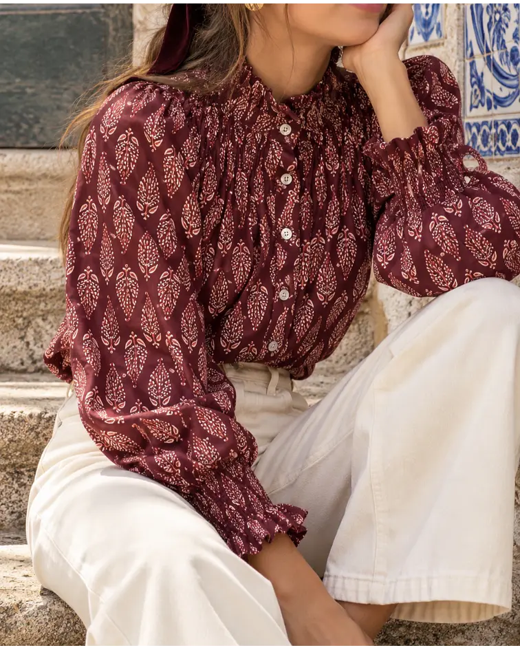 BLUSA ESTAMPADA BORDÔ