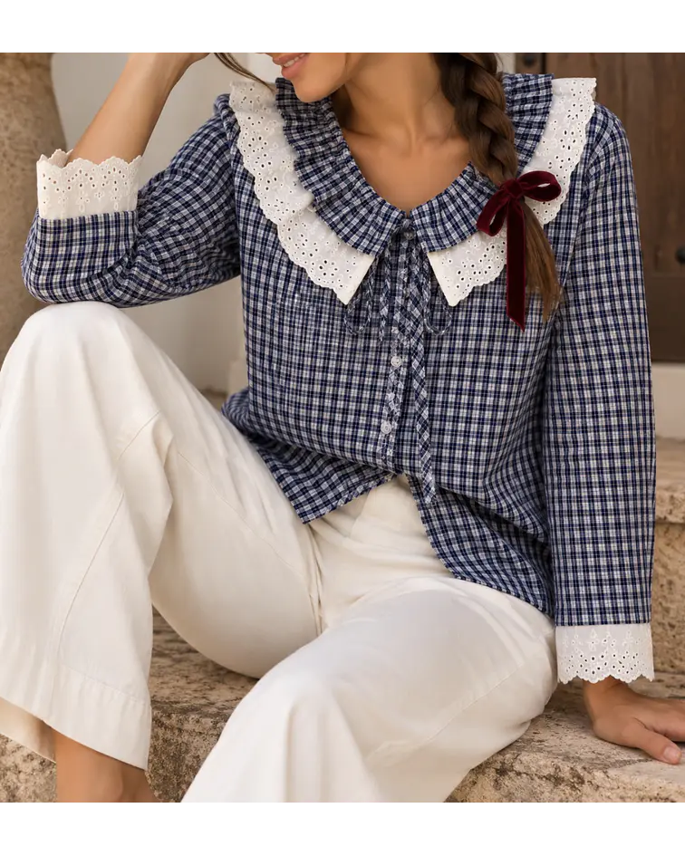 CAMISA COM BORDADOS CHLOE 