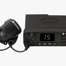 Móvil Motorola digital DGM5000e VHF, 32 canales, 136-174Mhz, 45W