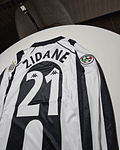 Zidane 21 - Juventus Home 1997/1998 Serie A