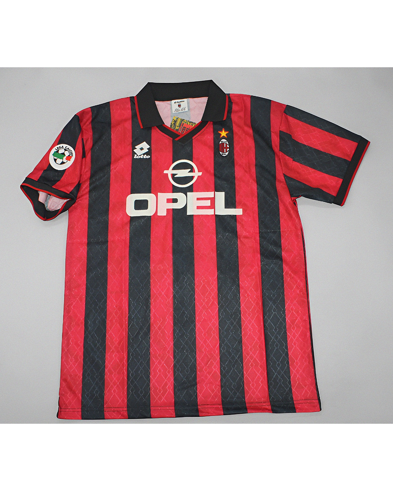 Baggio 18  - Milan Home 1995/96 Serie A