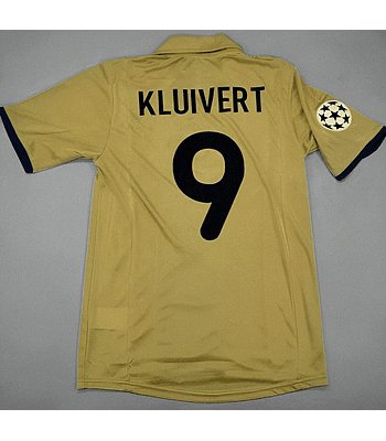 Kluivert 9 - Barcelona Away 2001/02 Champions League