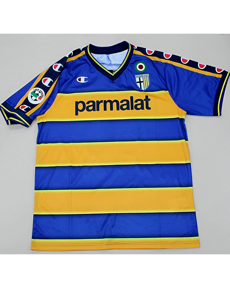 Nakata 10 - Parma Home 2001/02 Serie A   