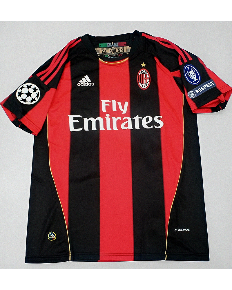 Ronaldinho 80 - Milan Home 2010/11 Champions League