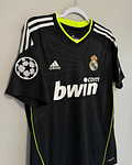 Ozil 23 - Real Madrid 2010/11 Away Champions League  