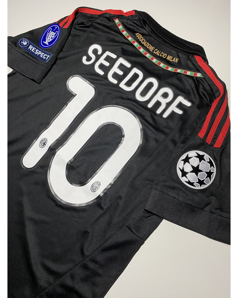 Seedorf 10 - Milan Third Kit 2011-12 Champions League 