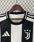 Juventus 24/25 Home