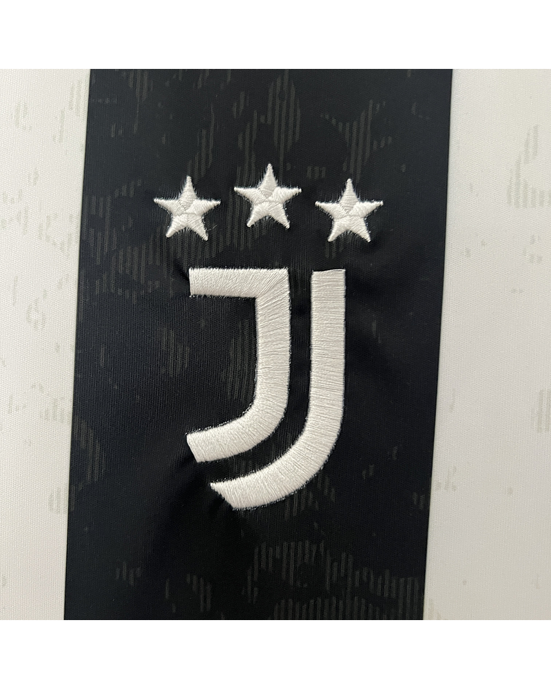 Juventus 24/25 Home