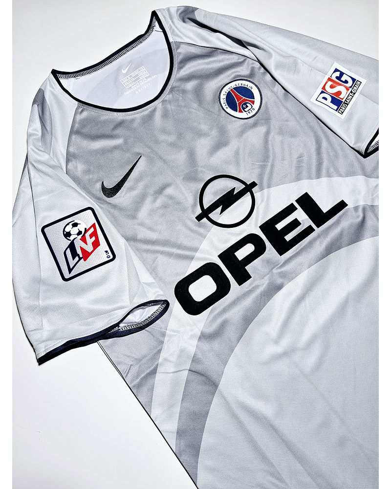 Ronaldinho PSG Away 2001/02 Ligue 1