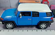 TOYOTA FJ CRUISER Marca: KINSMART azul