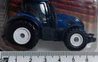 Tractor Valtra T4 A Escala 1/64 De Colección Majorette  